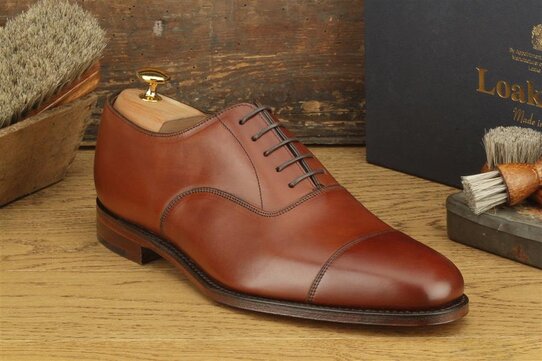 Loake Aldwych Mahogany Size UK 8 Goodyear Welted
