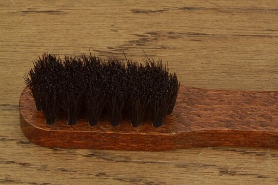 Langer & Messmer welt brush made of 100% horsehair