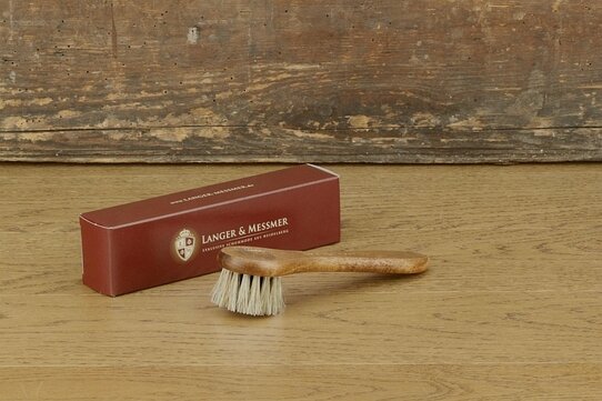 Langer & Messmer Set Of 2 Cream Brushes 