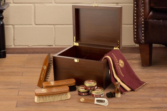 Shoe care valet box Munich brown (with content)
